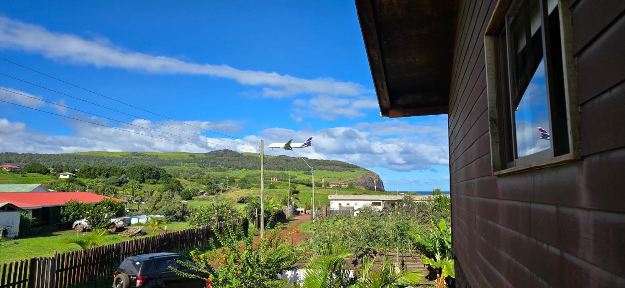 Apartamentos Tupuna Lodge Hanga Roa Exterior foto